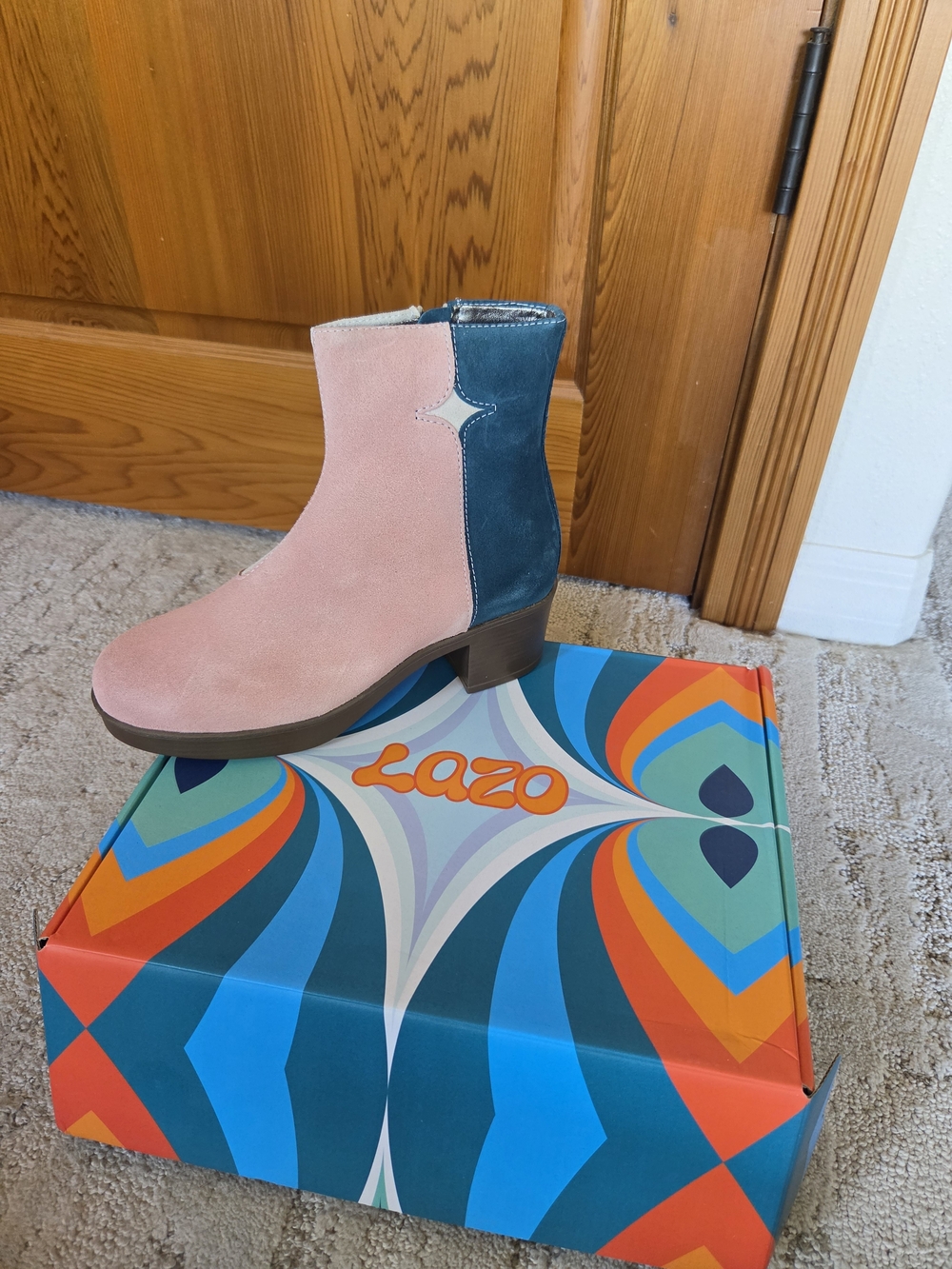 NIB, Three-Tone Pink, Teal and Cream Suede Ankle Boot - Women, 7.5
